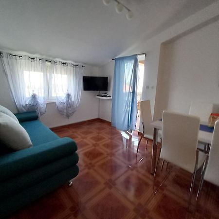 Apartmani Ivana Senj Senj  Quarto foto